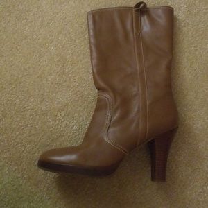American Eagle leather boots
